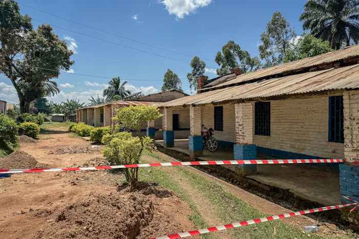 Ebola isolatiezone in Mongwalu, Ituri Province, DRC