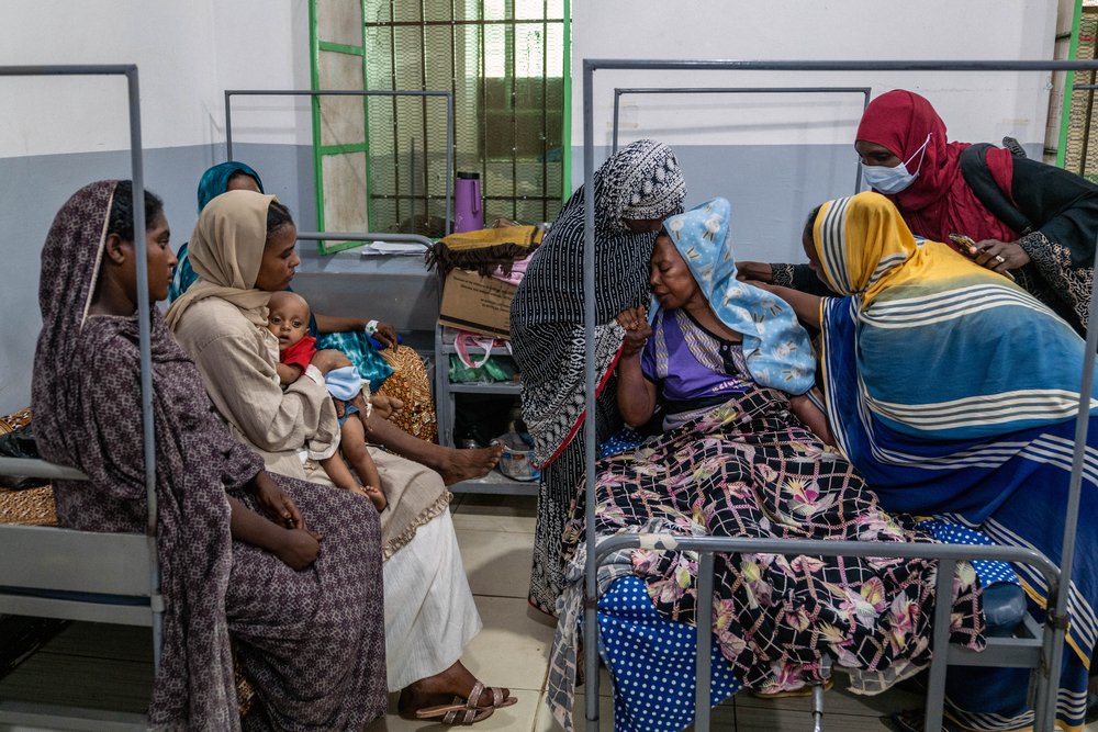 Nazia uit Soedan werd geopereerd door Artsen zonder Grenzen nadat haar baby dood werd geboren.