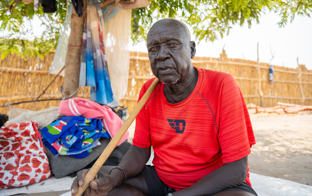 portret van gevluchtte man uit Lankien in Zuid-Soedan