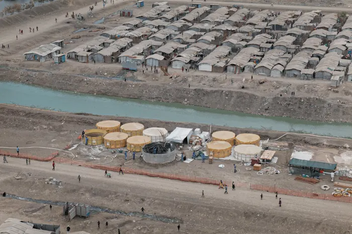 De rioolwaterzuiveringsinstallatie die we hebben opgezet om afval op te vangen en water schoon te maken